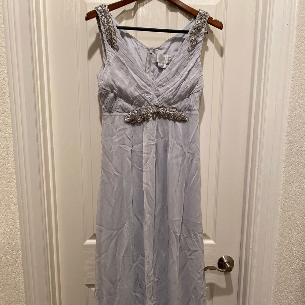 Formal maternity dress